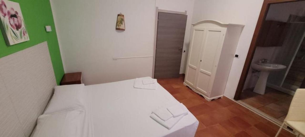 La Mimosa B&B Pula Esterno foto