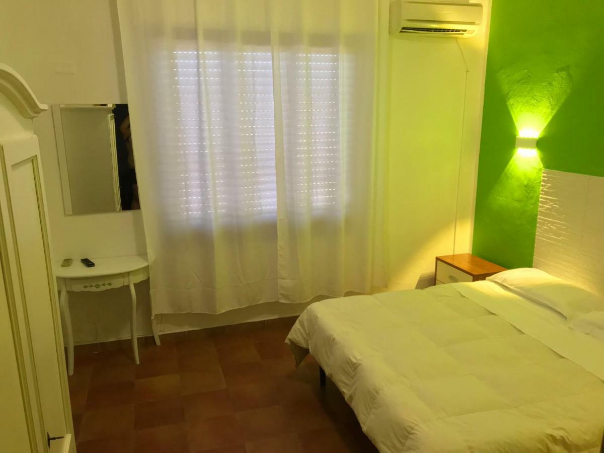 La Mimosa B&B Pula Esterno foto