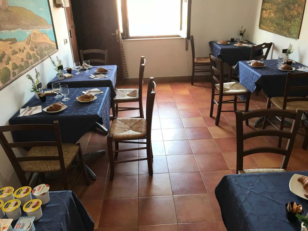 La Mimosa B&B Pula Esterno foto